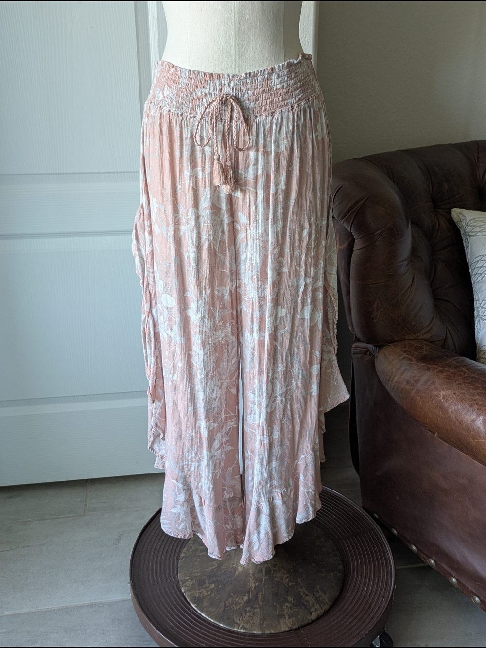 Women's Blush Pink Floral Pant with Ruched Waist